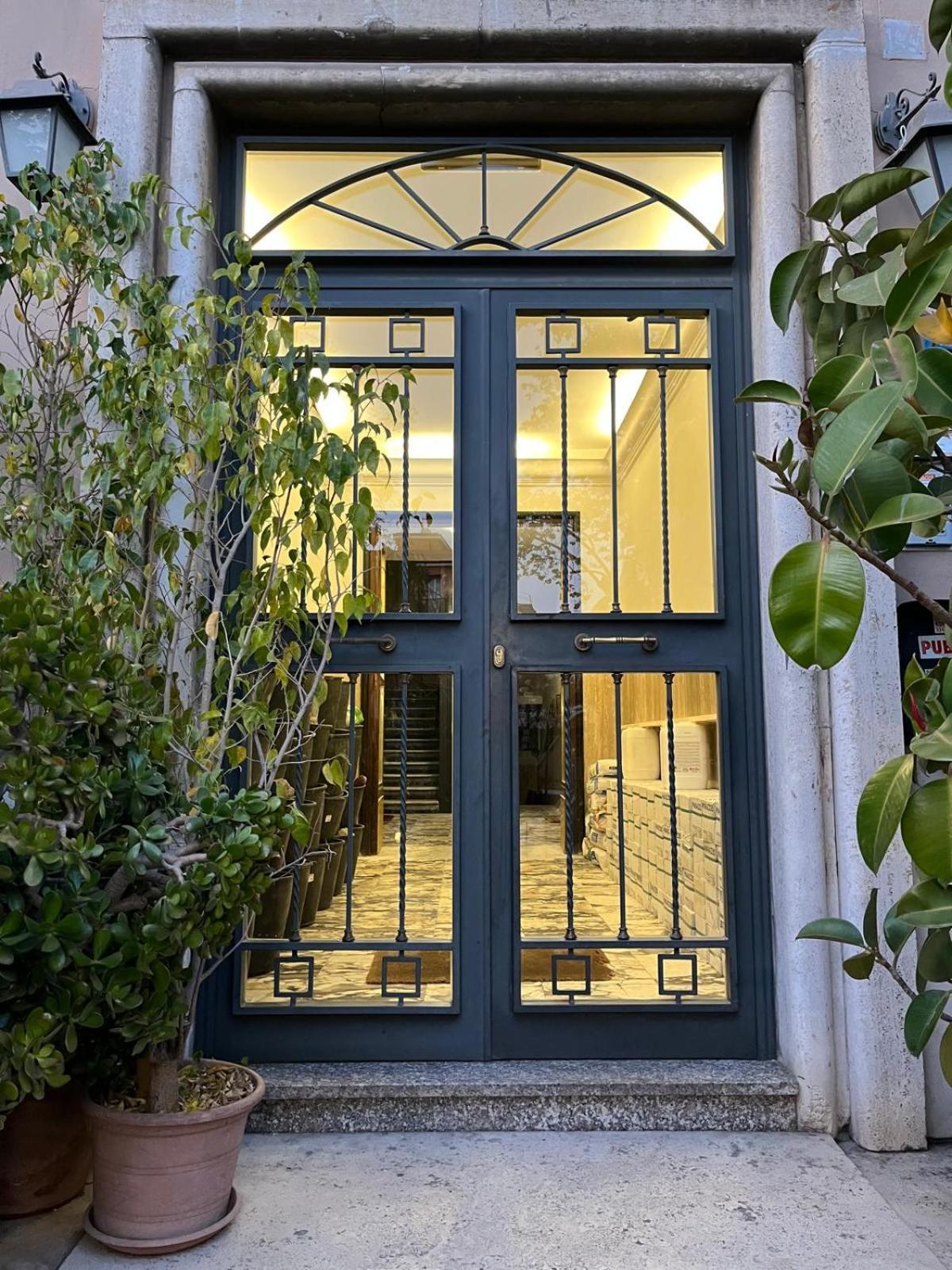 Colosseo Rooms B&B 罗马 外观 照片